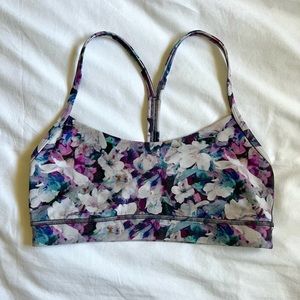 FLORAL Lululemon sports bra Size 6